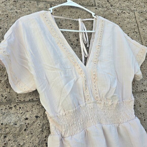 Women's Lush Cream/Pale Pink Crochet, V-Neck Romper - Picture 5 of 15